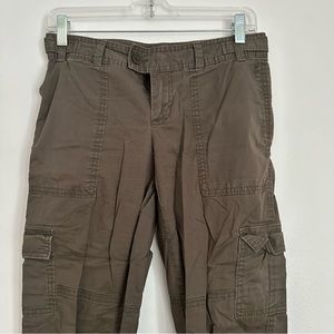 Banana Republic cargo cropped pants